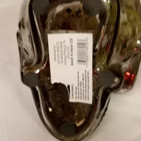 Old East Main Glass Skeleton/SkullHead Candle Holder/Lantern Silver Metallic 8x6 - Picture 6 of 6